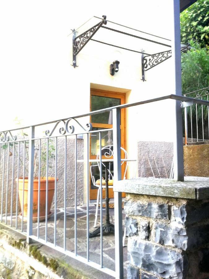 Rustico Vista Lago Appartement Lezzeno Buitenkant foto